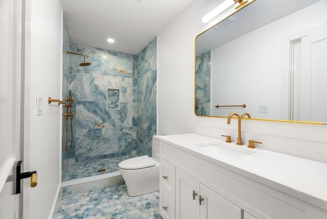 5 Morseland Ave, Newton, MA 02459