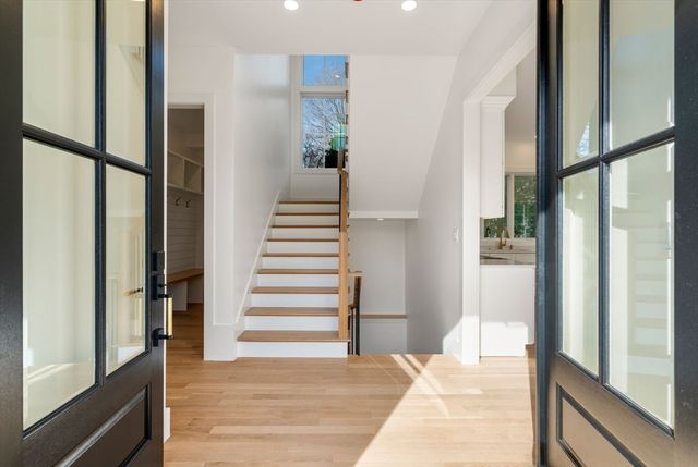 5 Morseland Ave, Newton, MA 02459