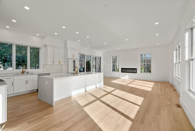 5 Morseland Ave, Newton, MA 02459