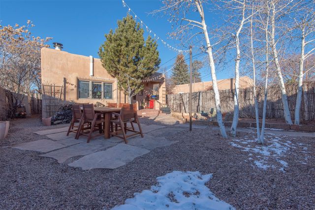 617 Don Felix A, Santa Fe, NM 87501
