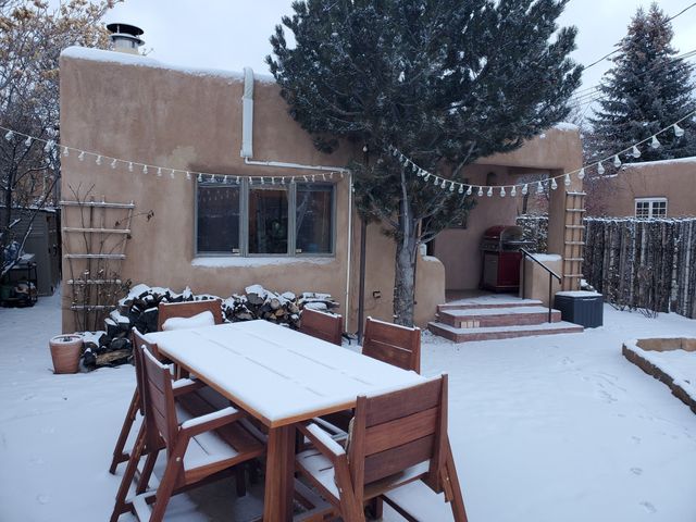 617 Don Felix A, Santa Fe, NM 87501