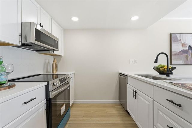 745 Cedar Pointe SW Court, Marietta, GA 30008