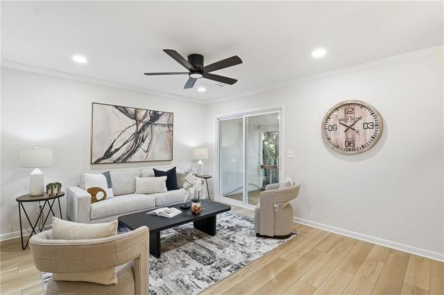 745 Cedar Pointe SW Court, Marietta, GA 30008