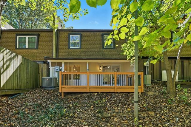 745 Cedar Pointe SW Court, Marietta, GA 30008