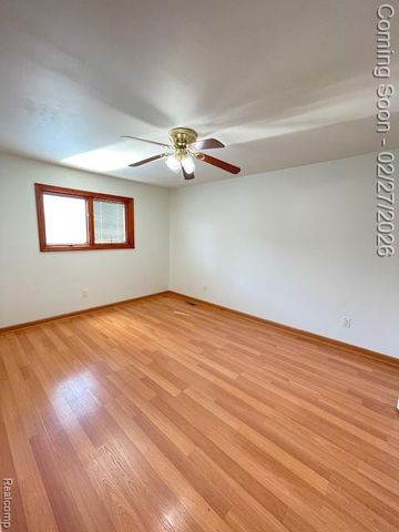 37742 DOUGLAS Court, Sterling Heights, MI 48310