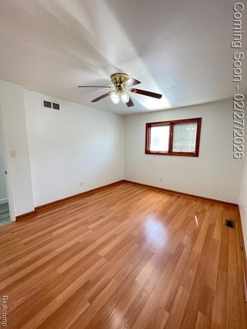 37742 DOUGLAS Court, Sterling Heights, MI 48310