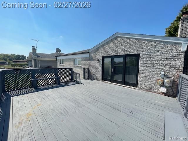 37742 DOUGLAS Court, Sterling Heights, MI 48310