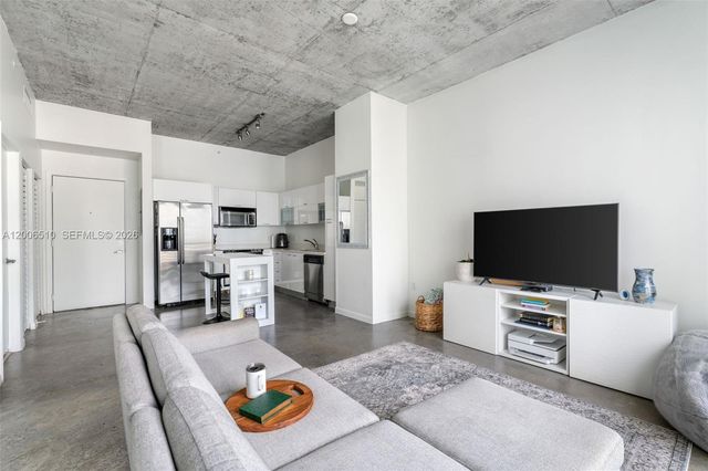 133 NE 2nd Ave 1711, Miami, FL 33132