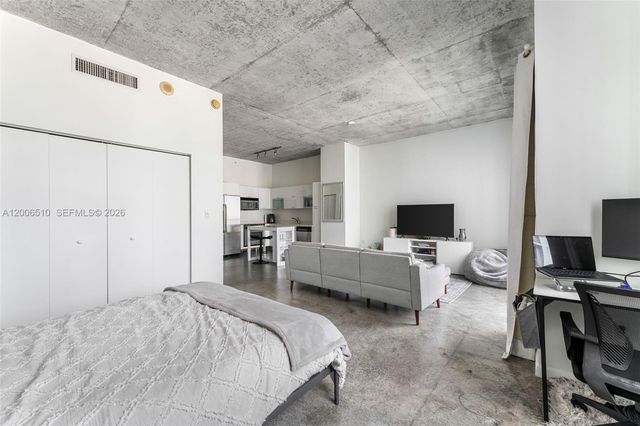 133 NE 2nd Ave 1711, Miami, FL 33132