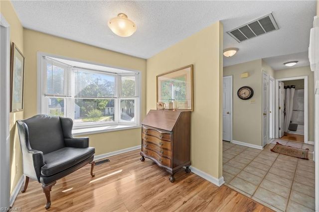 944 Chatfield Drive, Jamestown, NC 27282