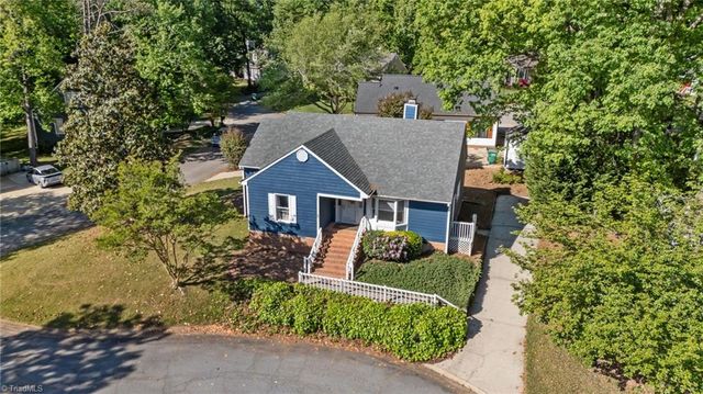 944 Chatfield Drive, Jamestown, NC 27282