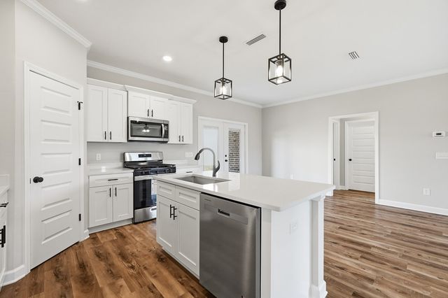 310 Thornbird, Enterprise, AL 36330