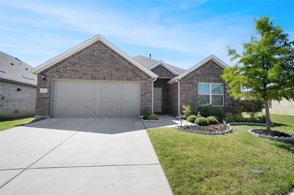 2911 Linden Street, Celina, TX 75009