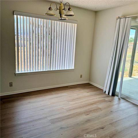 14595 Iroquois, Apple Valley, CA 92307