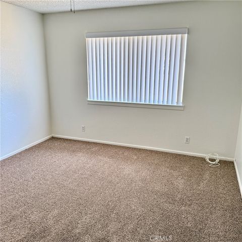 14595 Iroquois, Apple Valley, CA 92307