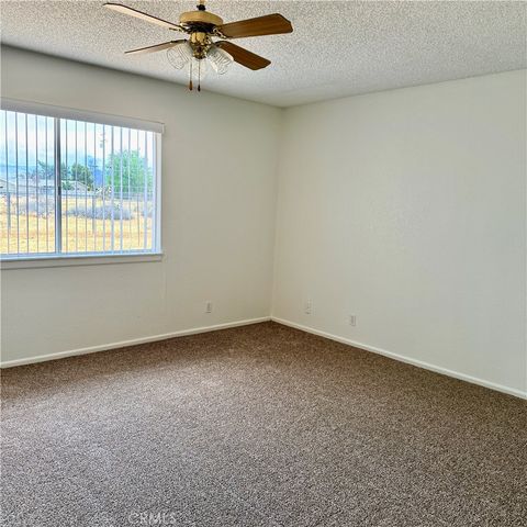 14595 Iroquois, Apple Valley, CA 92307