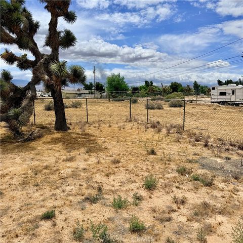14595 Iroquois, Apple Valley, CA 92307