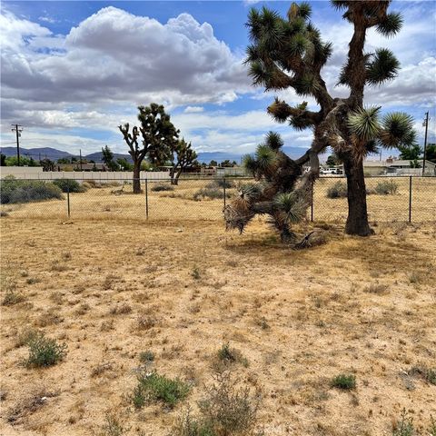 14595 Iroquois, Apple Valley, CA 92307
