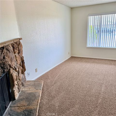 14595 Iroquois, Apple Valley, CA 92307