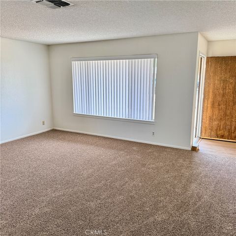 14595 Iroquois, Apple Valley, CA 92307
