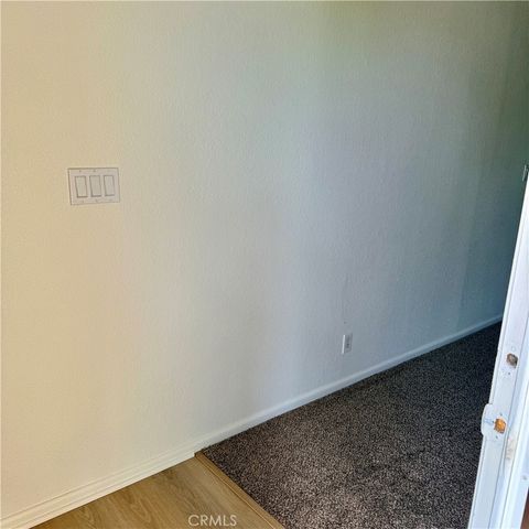 14595 Iroquois, Apple Valley, CA 92307