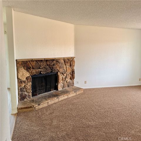 14595 Iroquois, Apple Valley, CA 92307