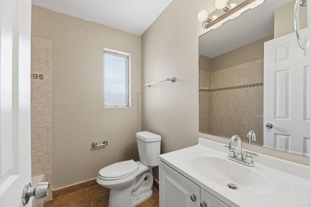 1531 NW 41st Court, Oakland Park, FL 33309