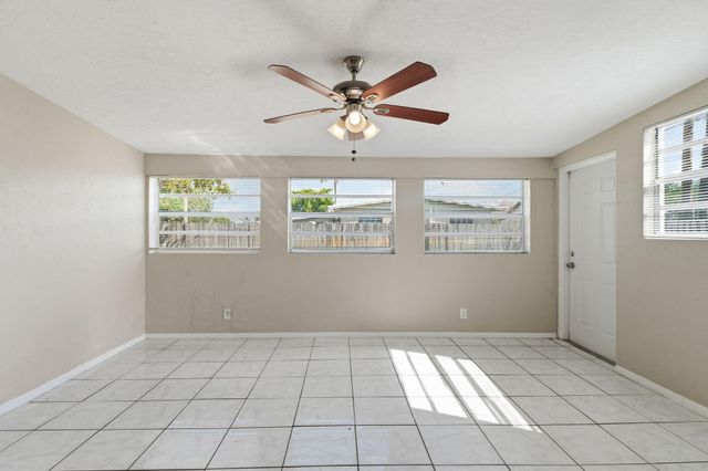 1531 NW 41st Court, Oakland Park, FL 33309