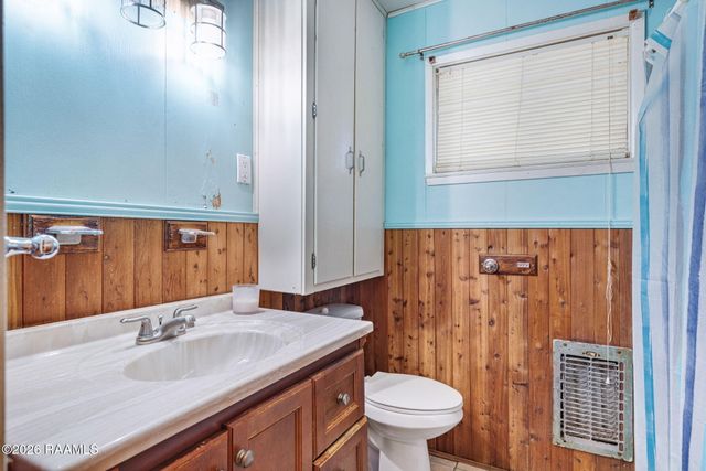 84 Virginia Street, Franklin, LA 70538