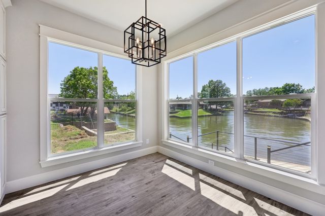 131 Hilltop Drive, Trinidad, TX 75163