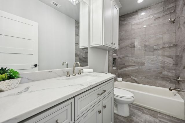 131 Hilltop Drive, Trinidad, TX 75163