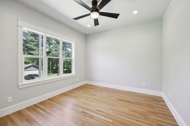 131 Hilltop Drive, Trinidad, TX 75163