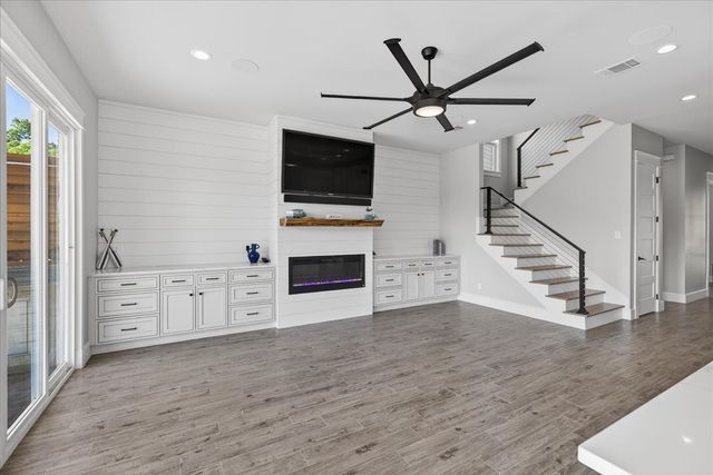 131 Hilltop Drive, Trinidad, TX 75163