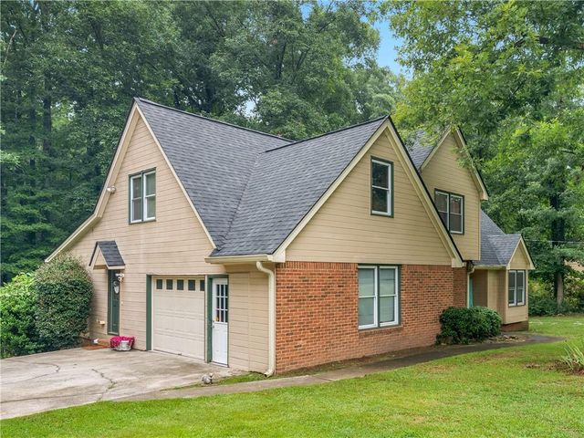 185 Briar Patch Road, Covington, GA 30014