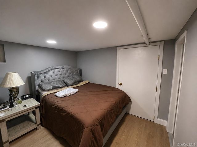 11828 227th Street, Cambria Heights, NY 11411