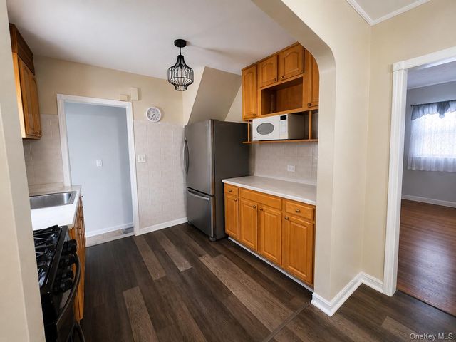 11828 227th Street, Cambria Heights, NY 11411