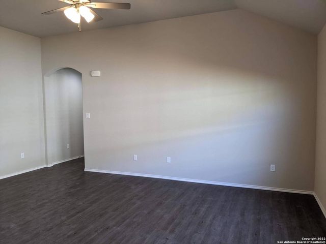 3414 Scott Cir, Seguin, TX 78155