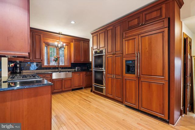 3195 WESTOVER DR SE, Washington, DC 20020