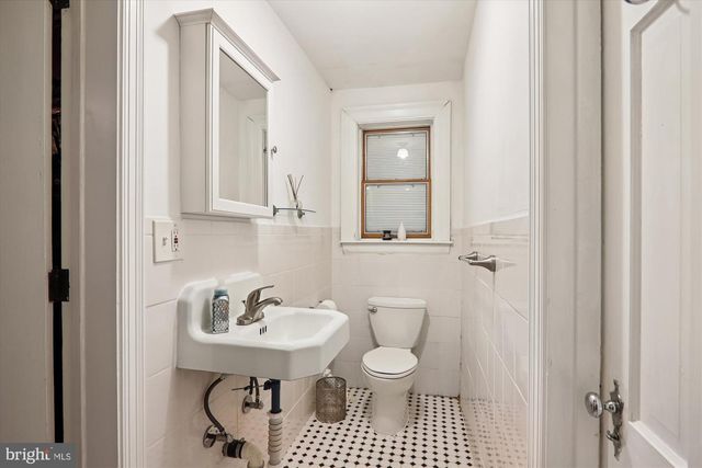 3195 WESTOVER DR SE, Washington, DC 20020