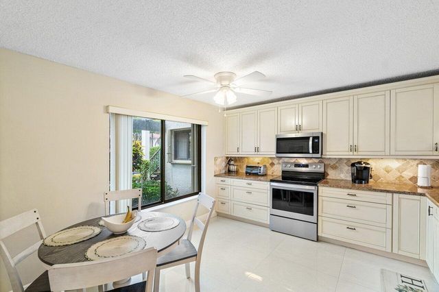 5771 FAIRWAY PARK Court 103, Boynton Beach, FL 33437