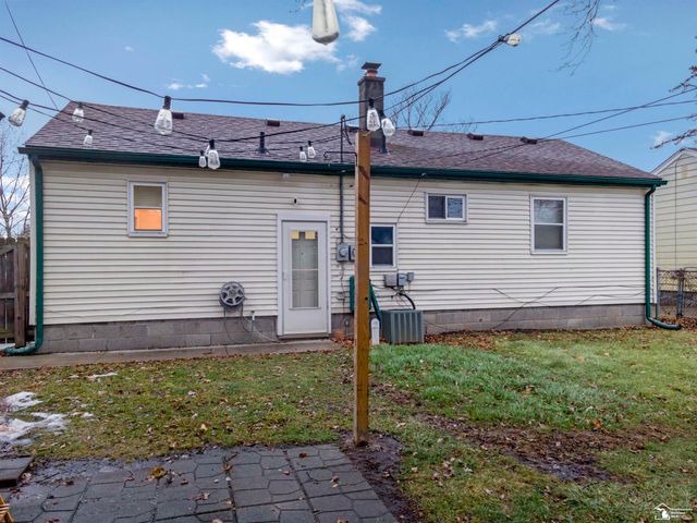 14359 Irene Street, Southgate, MI 48195