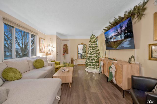 14359 Irene Street, Southgate, MI 48195