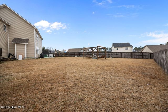 106 Chasity Way, Hubert, NC 28539