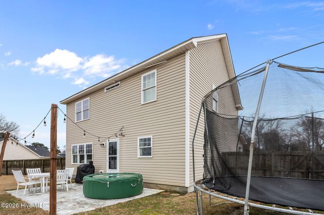 106 Chasity Way, Hubert, NC 28539