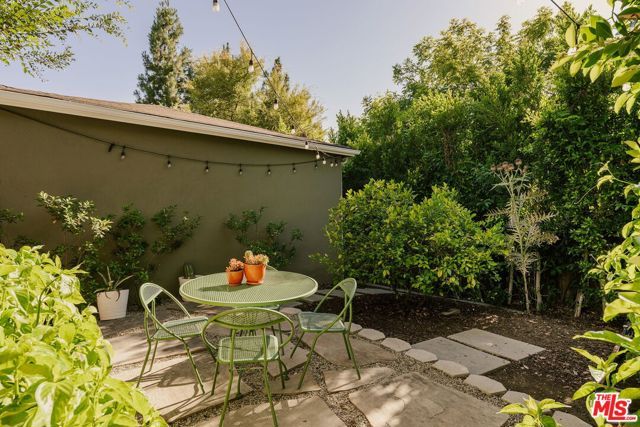 633 Milo Terrace, Los Angeles, CA 90042