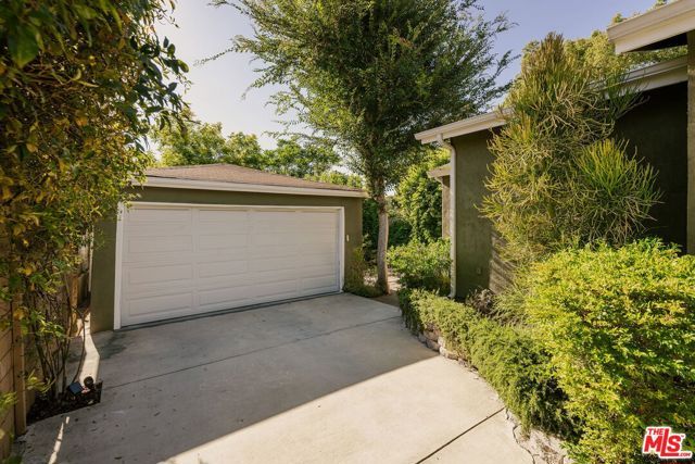633 Milo Terrace, Los Angeles, CA 90042