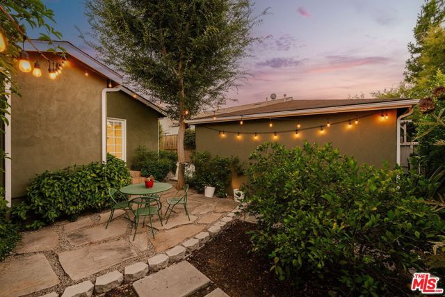 633 Milo Terrace, Los Angeles, CA 90042