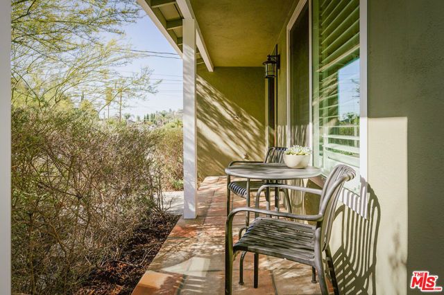 633 Milo Terrace, Los Angeles, CA 90042