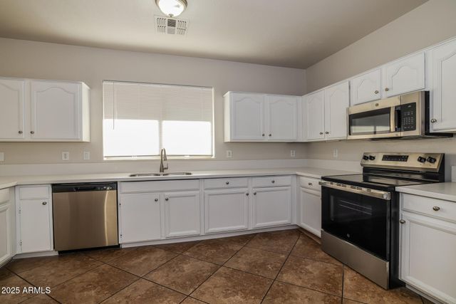 6217 S 44TH Drive, Laveen, AZ 85339