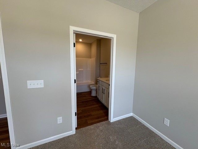 442 Caravel Court, Avon Lake, OH 44012